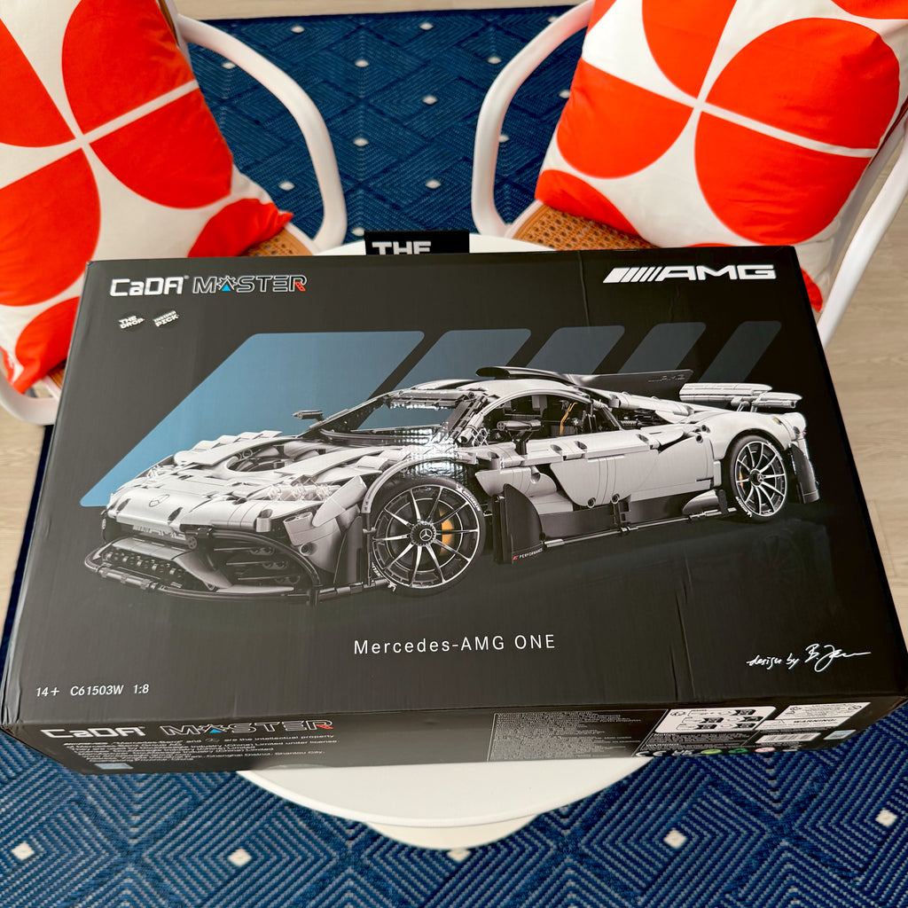 CaDA MERCEDES AMG ONE